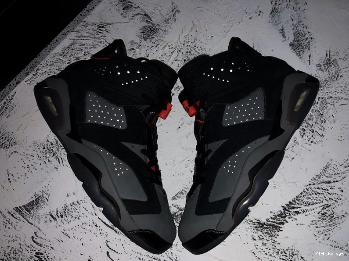 Paris PSG CK1229-001 Retro Jordan Saint-Germain Air 6 0806